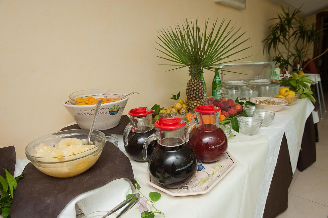 Hotel Borgo Marina Роди Гарганико Екстериор снимка