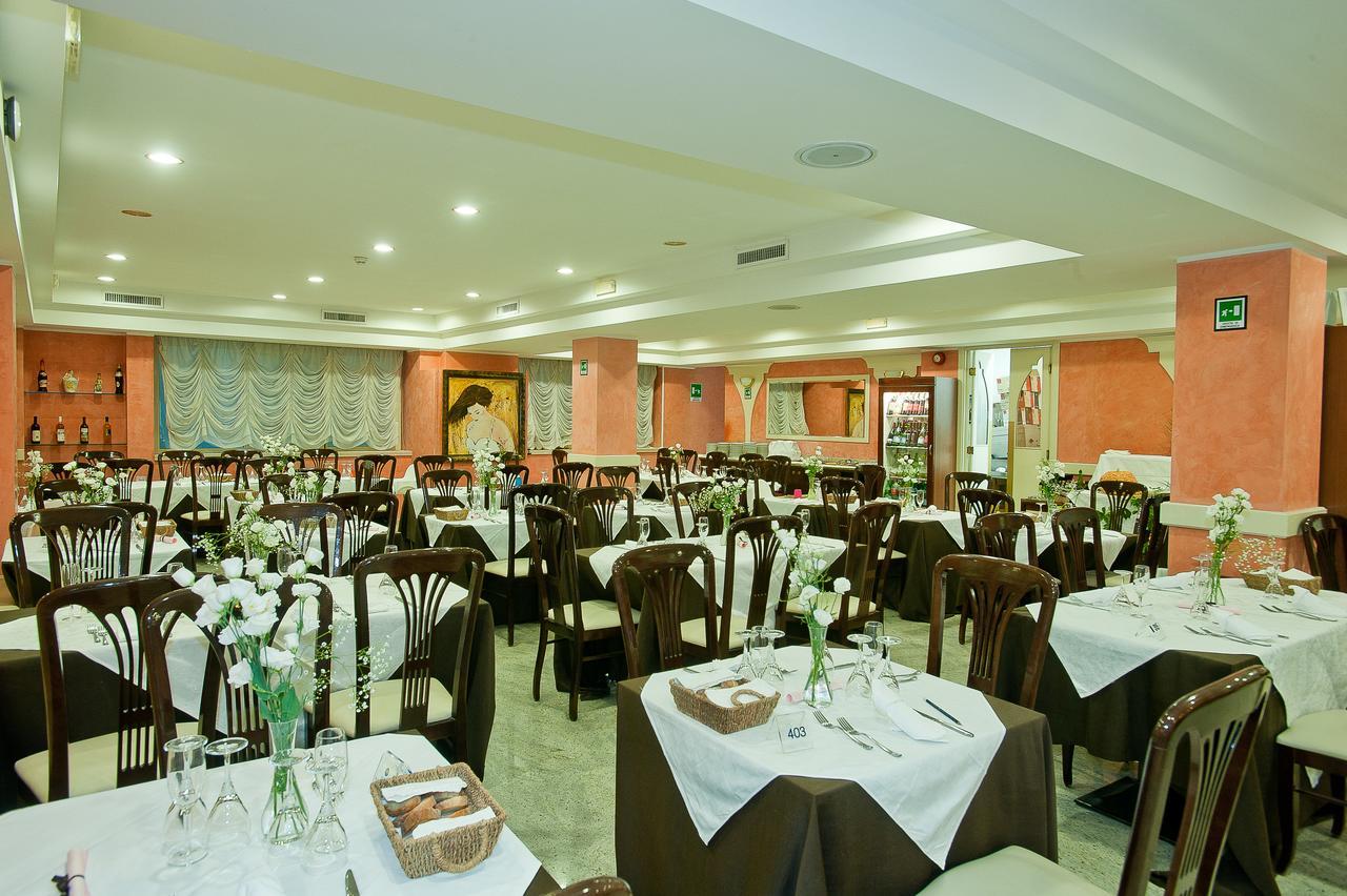 Hotel Borgo Marina Роди Гарганико Екстериор снимка